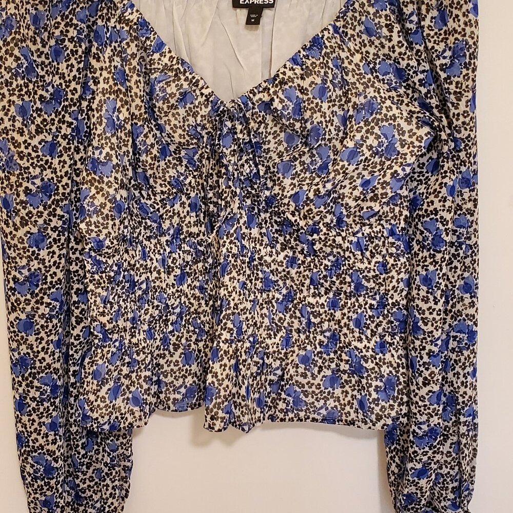 Black and Blue Express Top